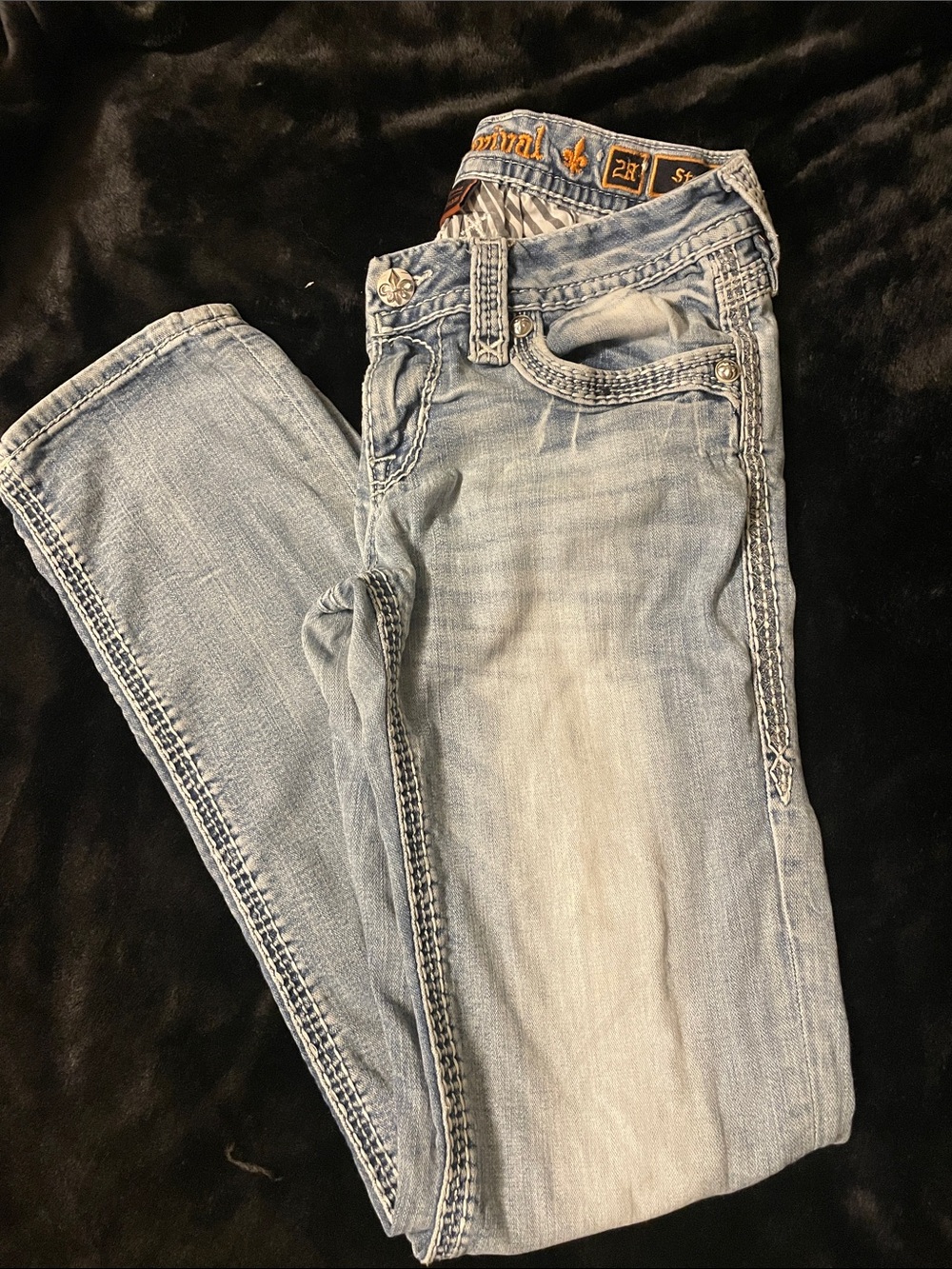 Rock Revival Women’s Light Blue Straight Leg Jeans